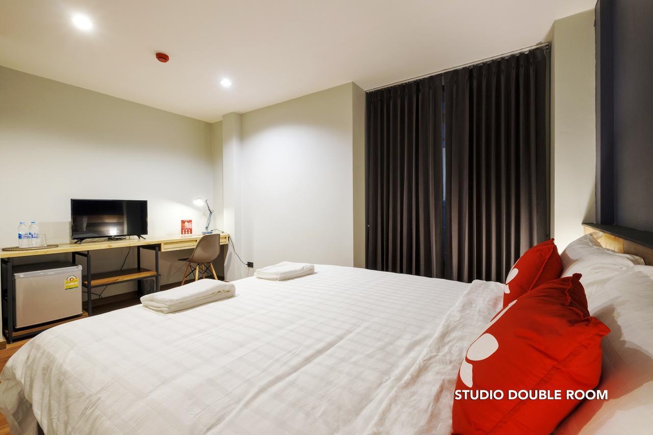 Zen Rooms Zleepmotion Bangkok Exterior photo